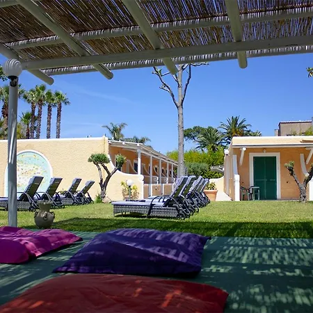 Parco Delle Agavi Hotel 4*