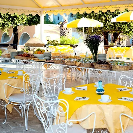 Parco Delle Agavi Hotel 4*