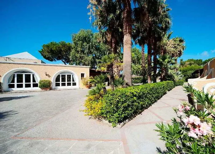 Parco Delle Agavi 酒店 4*